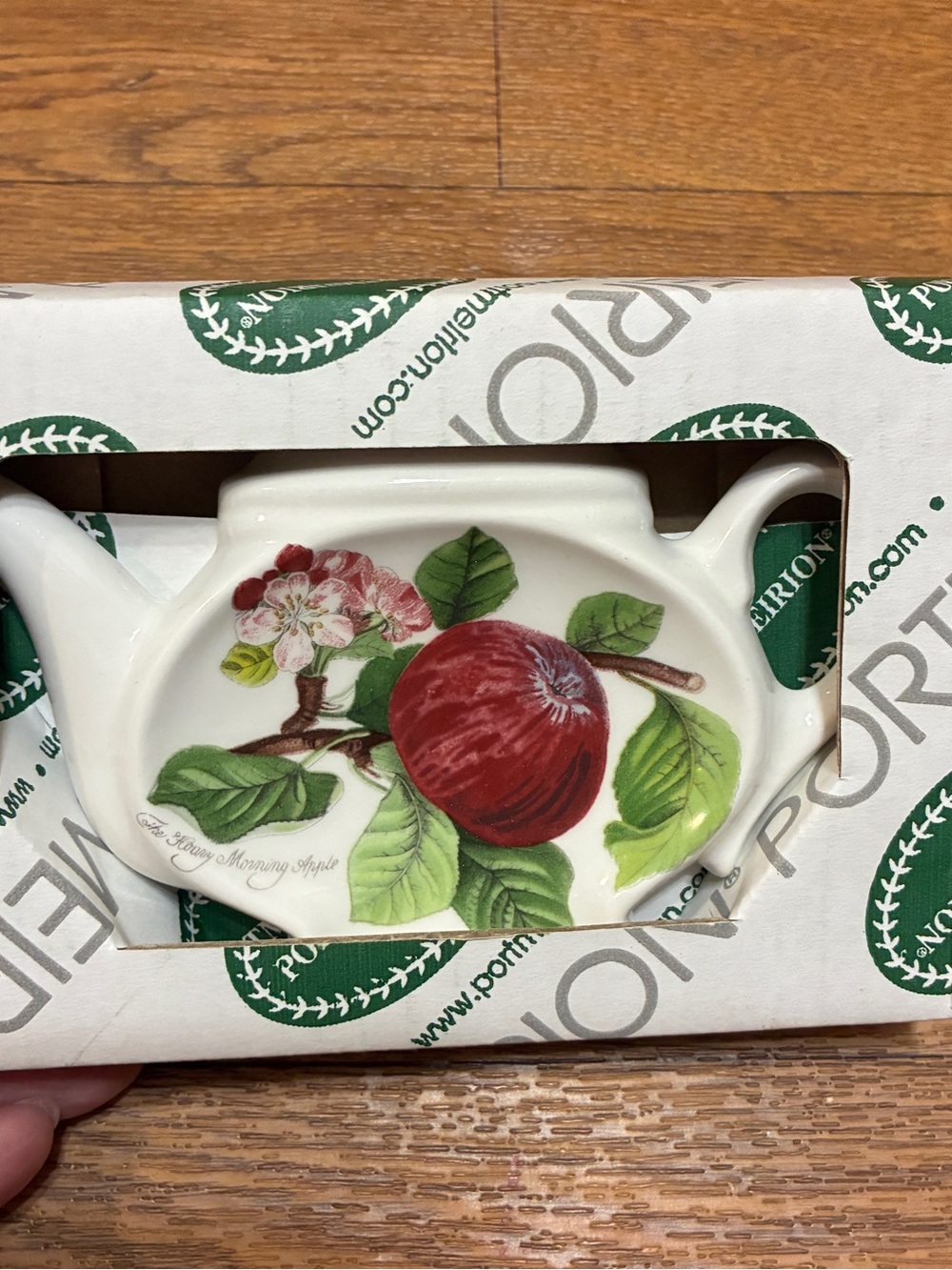 Portmeirion Botanic Garden Teabag Rest with Red Apple Design New In Box